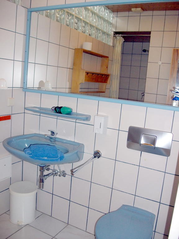 Haus Delphin Ξενοδοχείο Bad Wildungen Δωμάτιο φωτογραφία